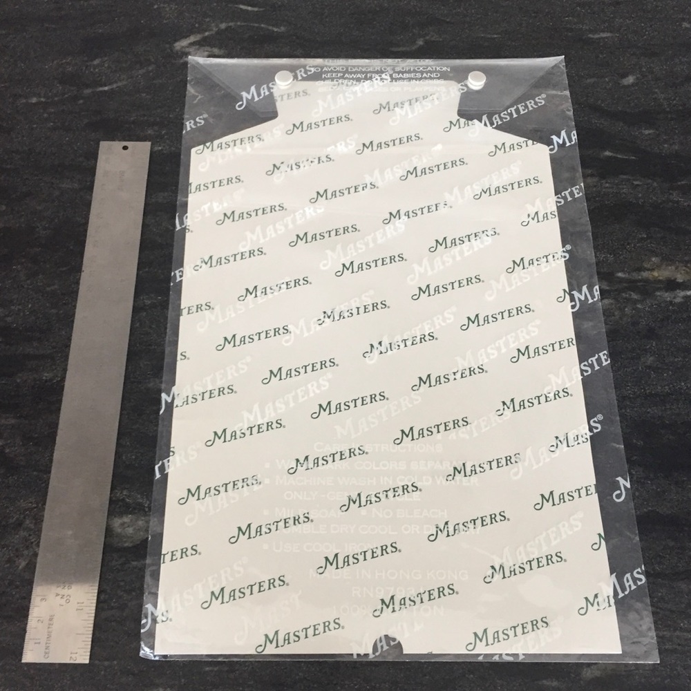 Women’s Masters Shirt Packaging